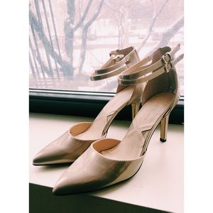 Adrienne Vittadini Nude Heels